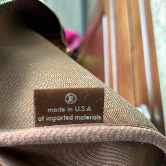 100% Authentic Louis Vuitton Eva Clutch/CrossBody bag - Picture 9 of 14